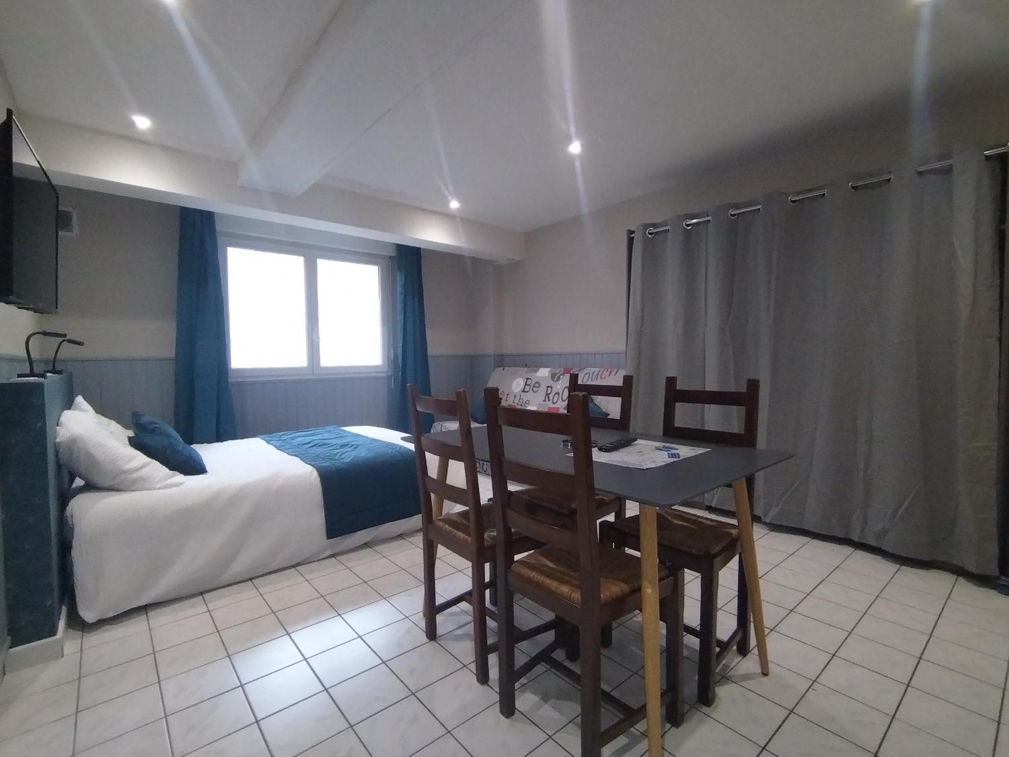 Latre Freres Location
