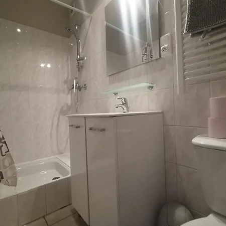 Latre Freres Location Apartment Lourdes Exterior photo